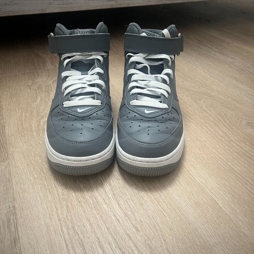 Nike Air force 1 mid Qs